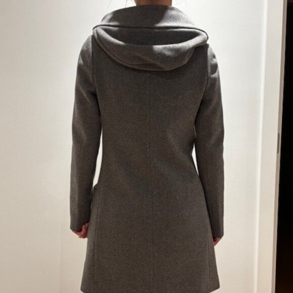 Aritzia/Babaton cashmere and virgin wool coat - Picture 7 of 8
